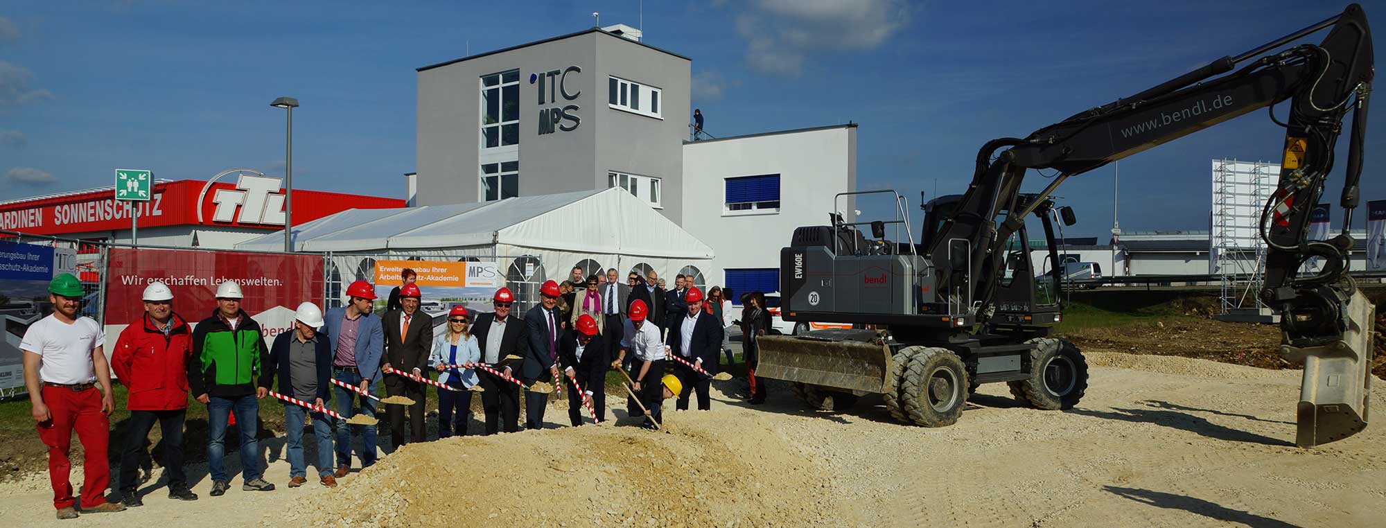 Spatenstich bei ITC Graf