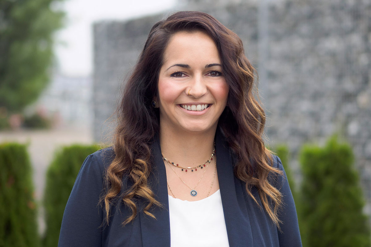 Fatma Karacan, Diplom-Ingenieurin und Technische Beraterin für Technische Gebäudeausrüstung beim Bauunternehmen bendl in Günzburg