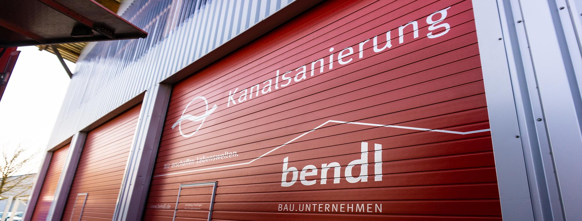 bendl Kanalsanierung feiert seinen neunen Gerätestützpunkt in Dillingen.