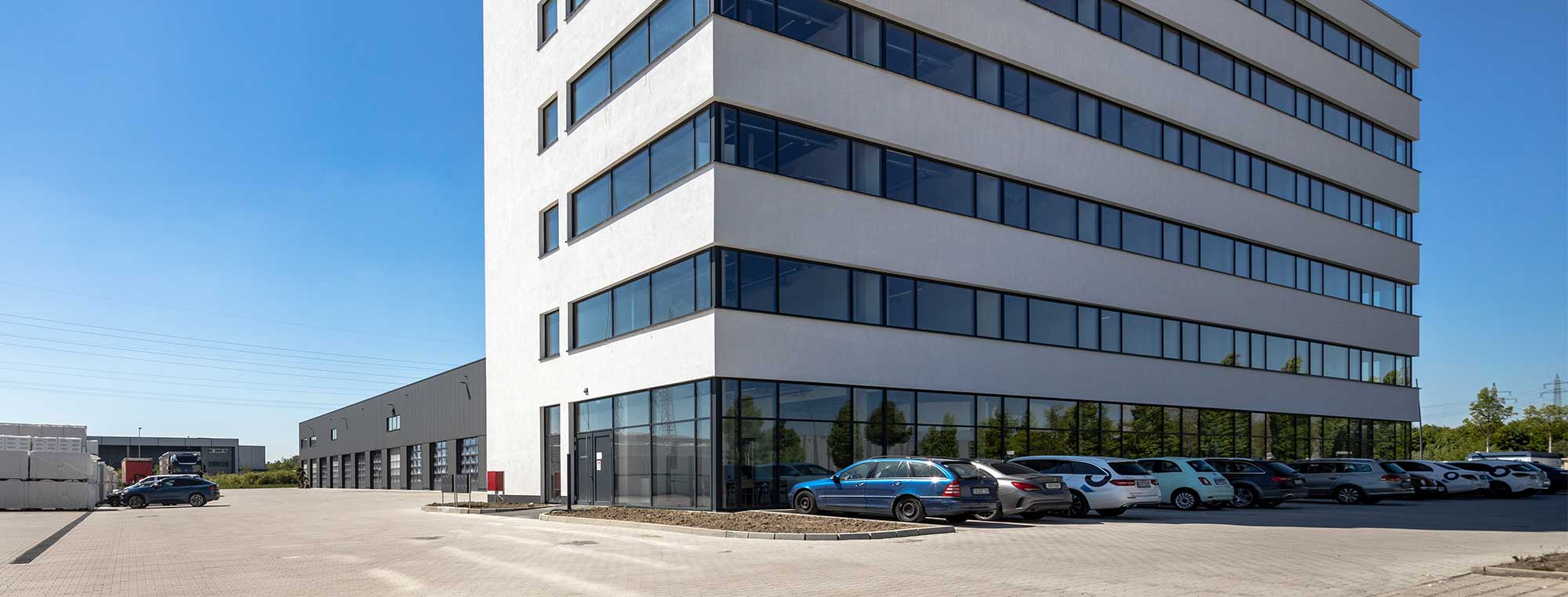 Neuer Betriebsstandort für die HAMA Gruppe in Gersthofen vom Bauunternehmen bendl aus Günzburg