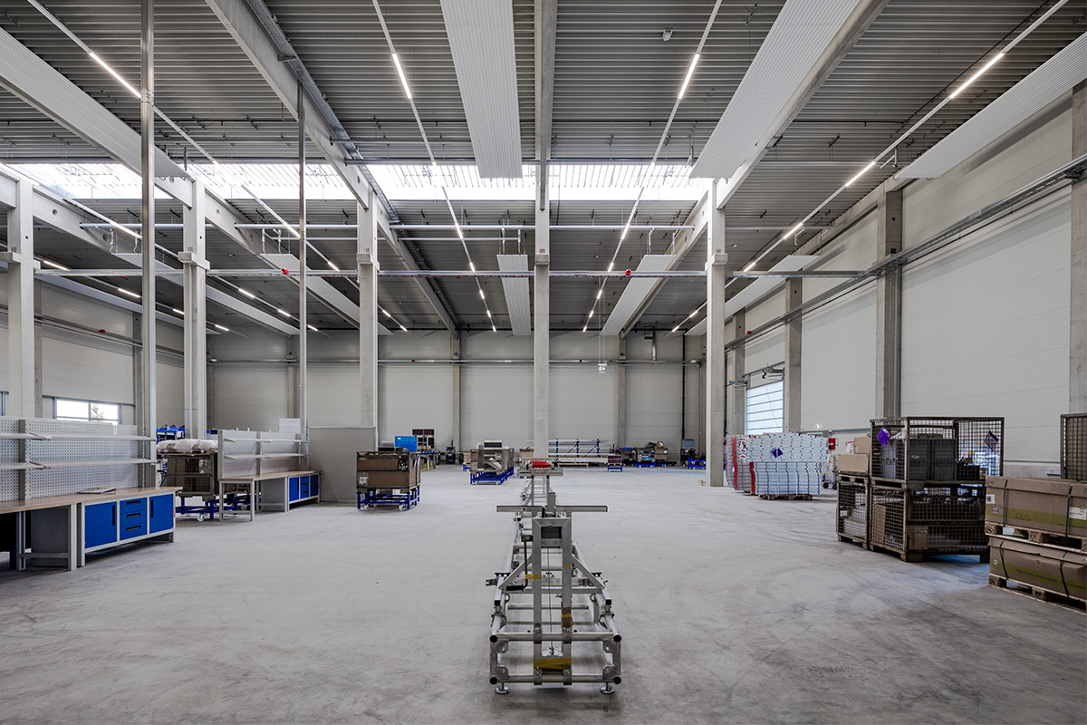 Schlüsselfertiger Neubau von Lagerhalle und Showroom für die MUNK Group