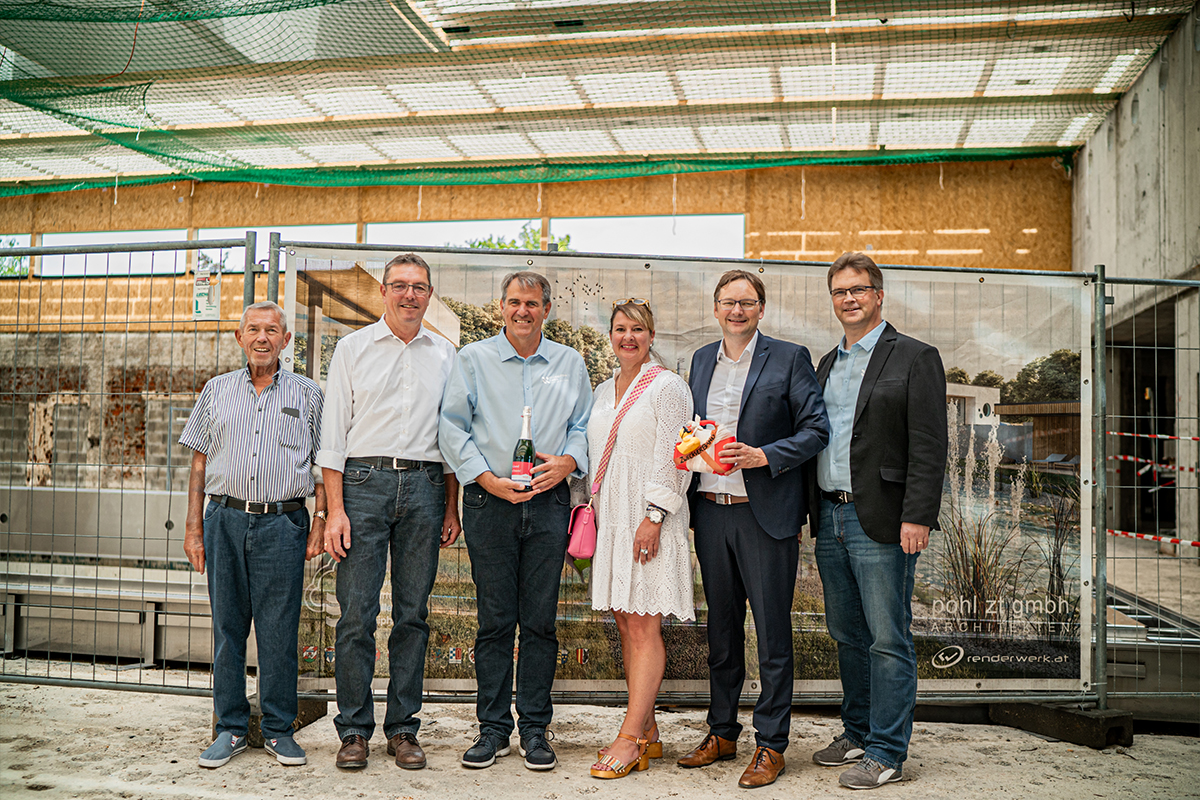 Harry Bendl, Stefan Wiedemann (Geschäftsführender Gesellschafter, Christian Konrad (Verbandsvorsitzender), Sandra Dietrich-Kast (stellv. Verbandsvorsitzende), Dr. Hans Reinhart (Landrat), Matthias Kiermasz (Geschäftsführer Zweckverband Nord)