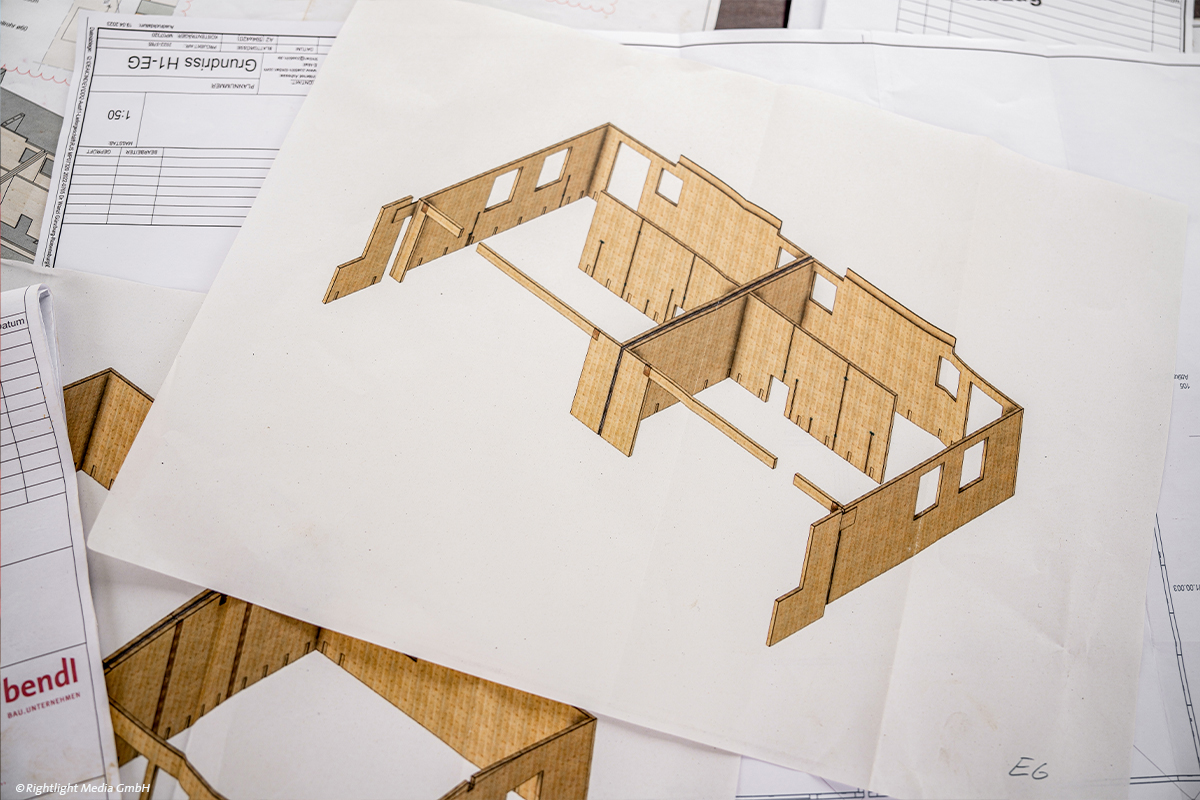 Die Holz-Hybrid-Bauweise sorgt für einen beschleunigten Baustellenprozess und eine kurze Realisierungszeit.