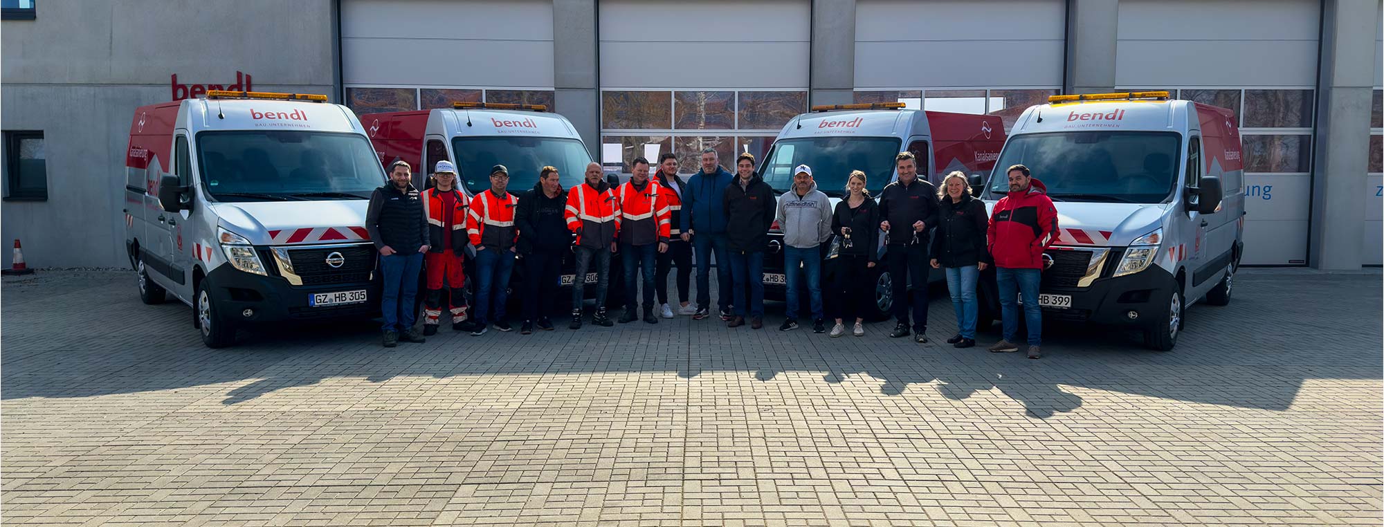 Bauunternehmen bendl investiert in vier neue Nissan Sprinter für die Abteilung Kanalsanierung.