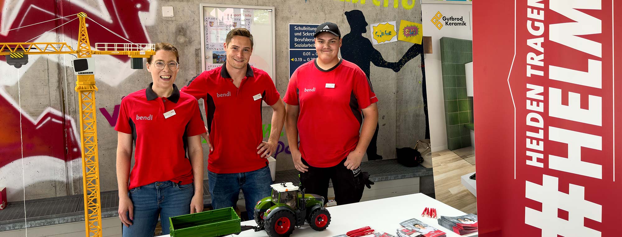 bendl beim Berufsinformationstag an der Mittelschule Burgau