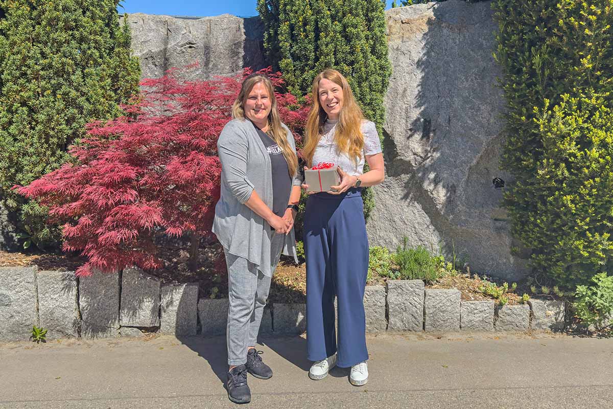 Pia hat ihre Ausbildung zur Kauffrau für Büromanagement in Teilzeit erfolgreich bestanden.
