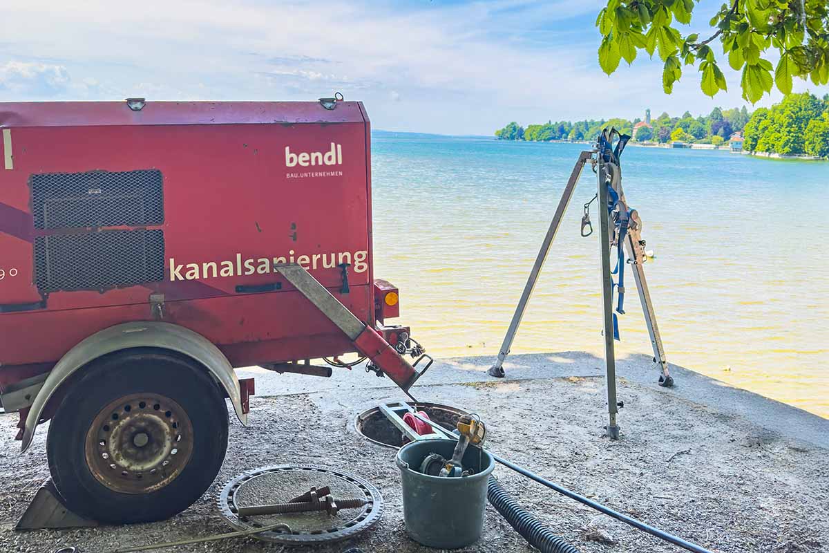 Gearbeitet werden kann nur bei einem Wasserstand unter 3,20 m.