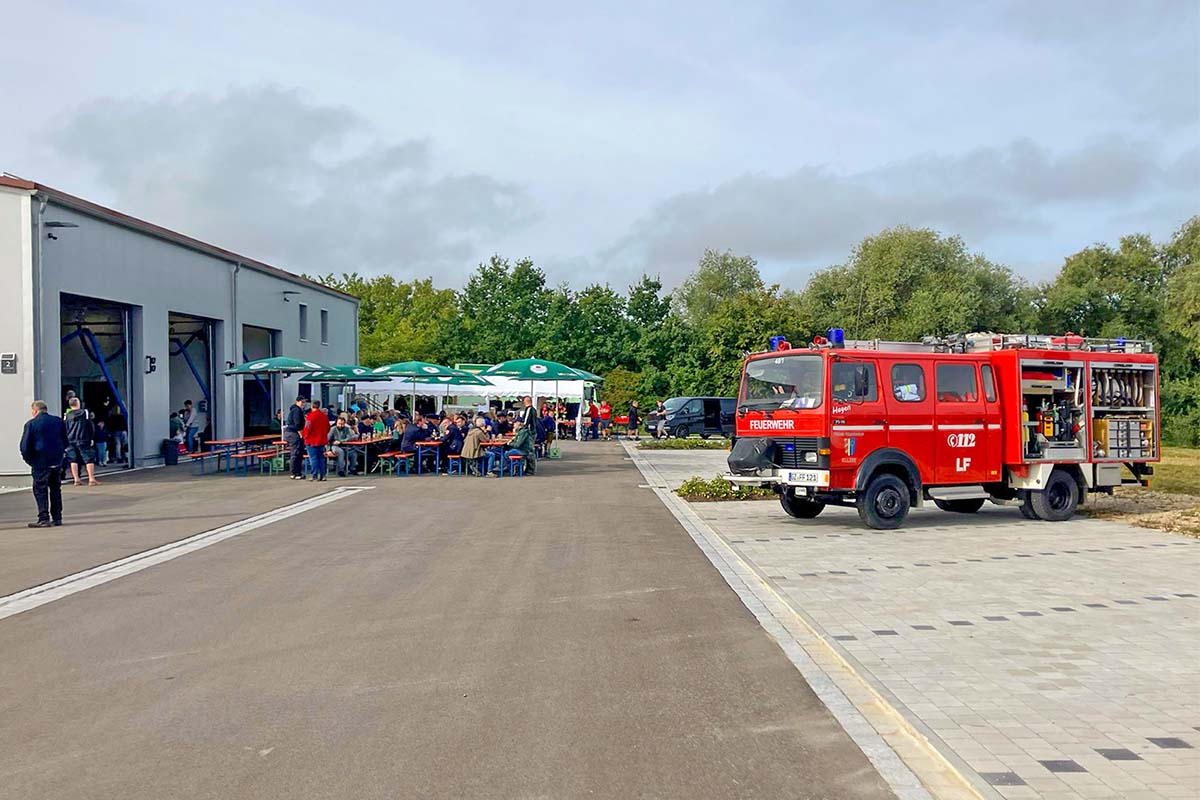 Feierliche Einweihung des neuen Gerätehauses der Freiwiliigen Feuerwehr Ellzee