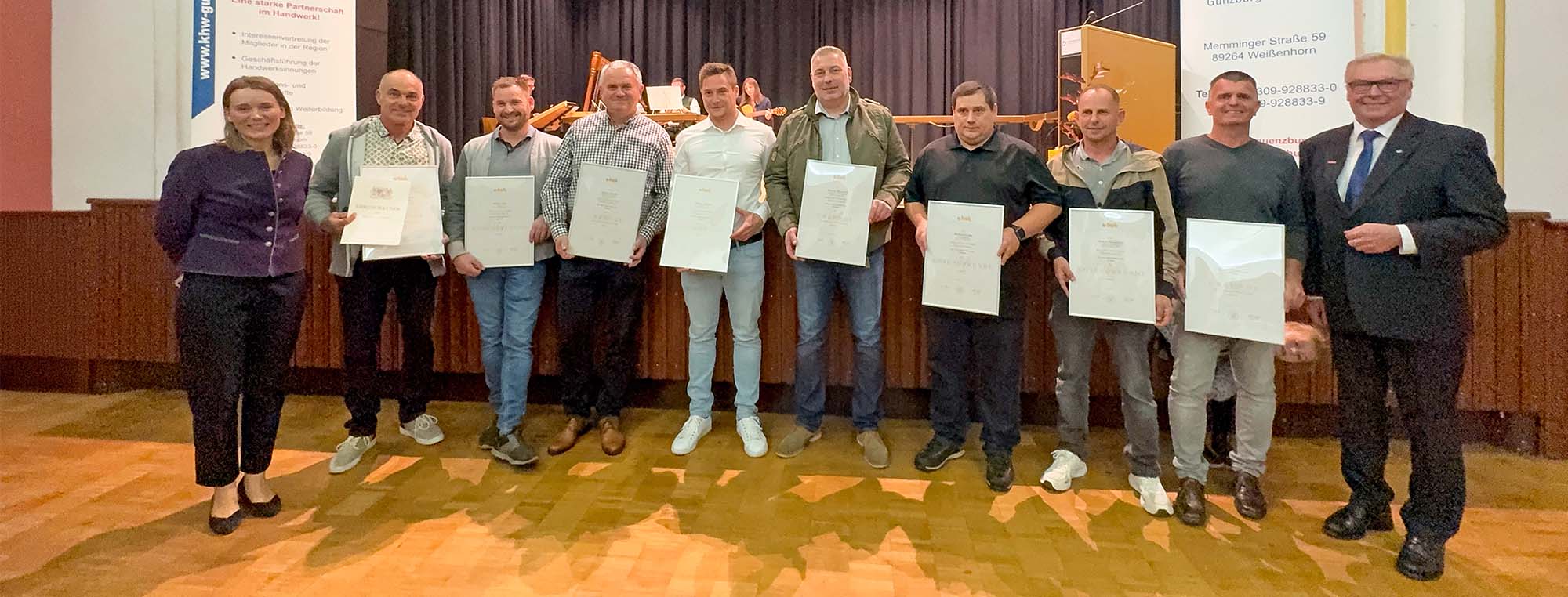 Unsere Jubilare bei der traditionellen Ehrungsfeier der Handwerkskammer Schwaben im Krubacher Stadtsaal.