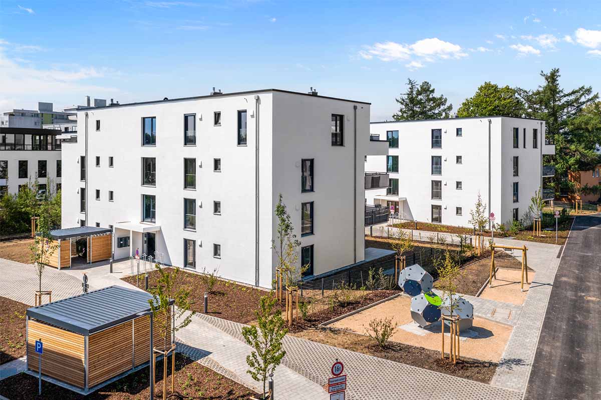 Außenanlagen der Wohnanlage in Neusäß