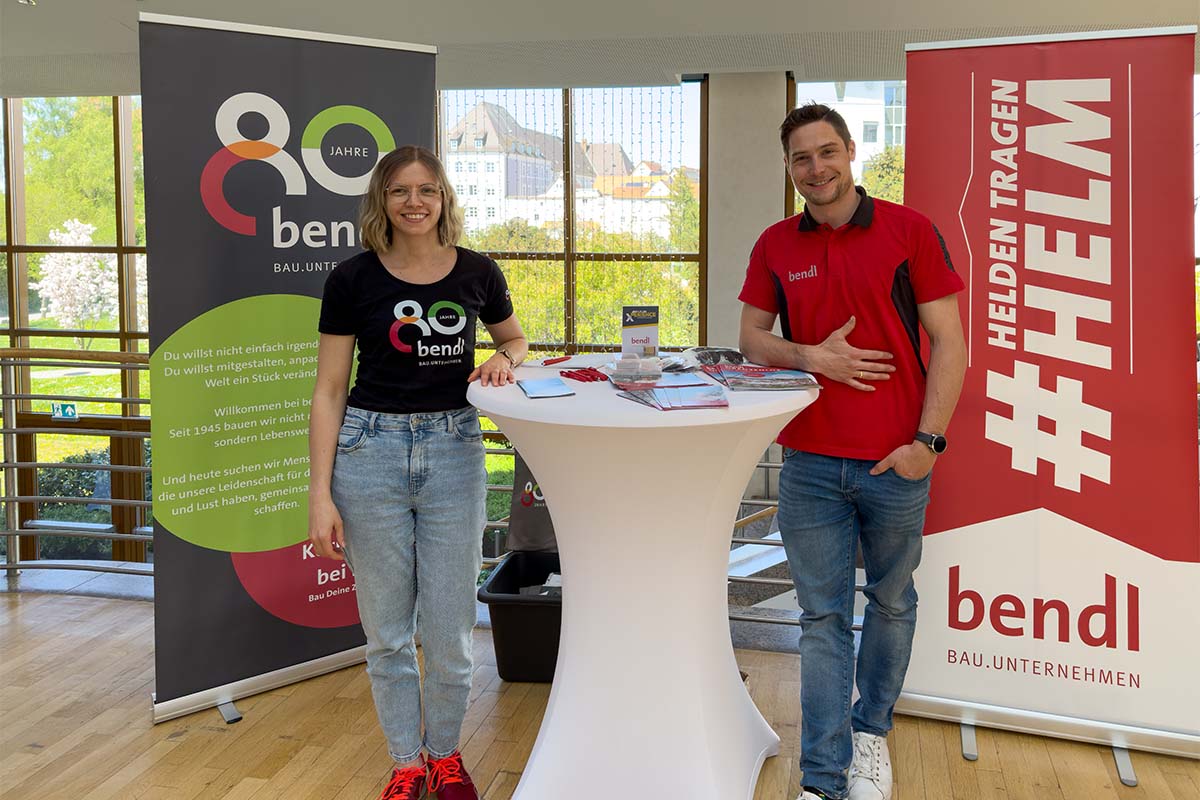 Daniela und Philipp bei der AzubiXperience in Günzburg